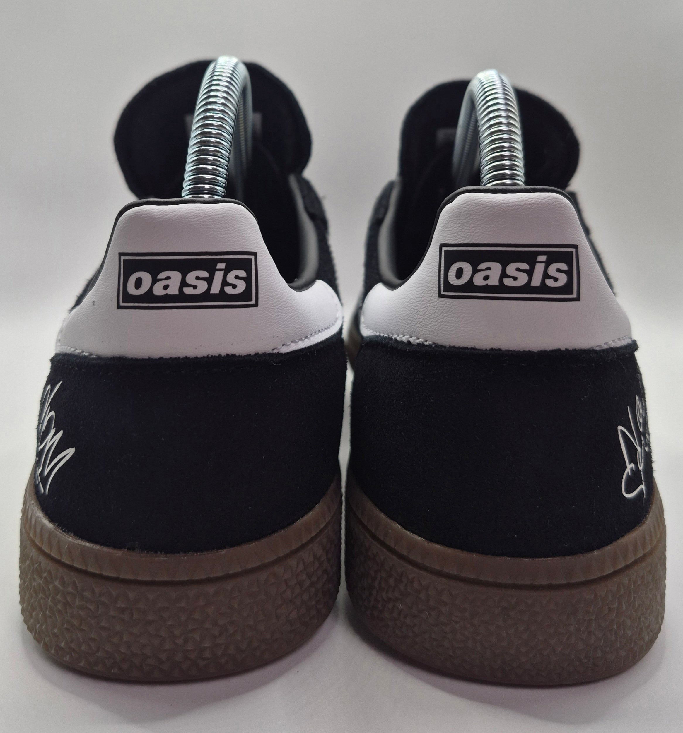 OASIS | Signature Edition - BLACK